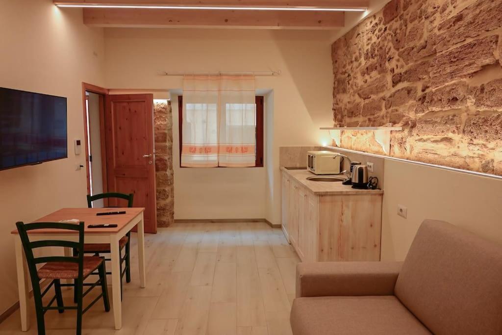 Suite Prince Of Majorca Splendid Gem Downtown Alghero Exterior foto